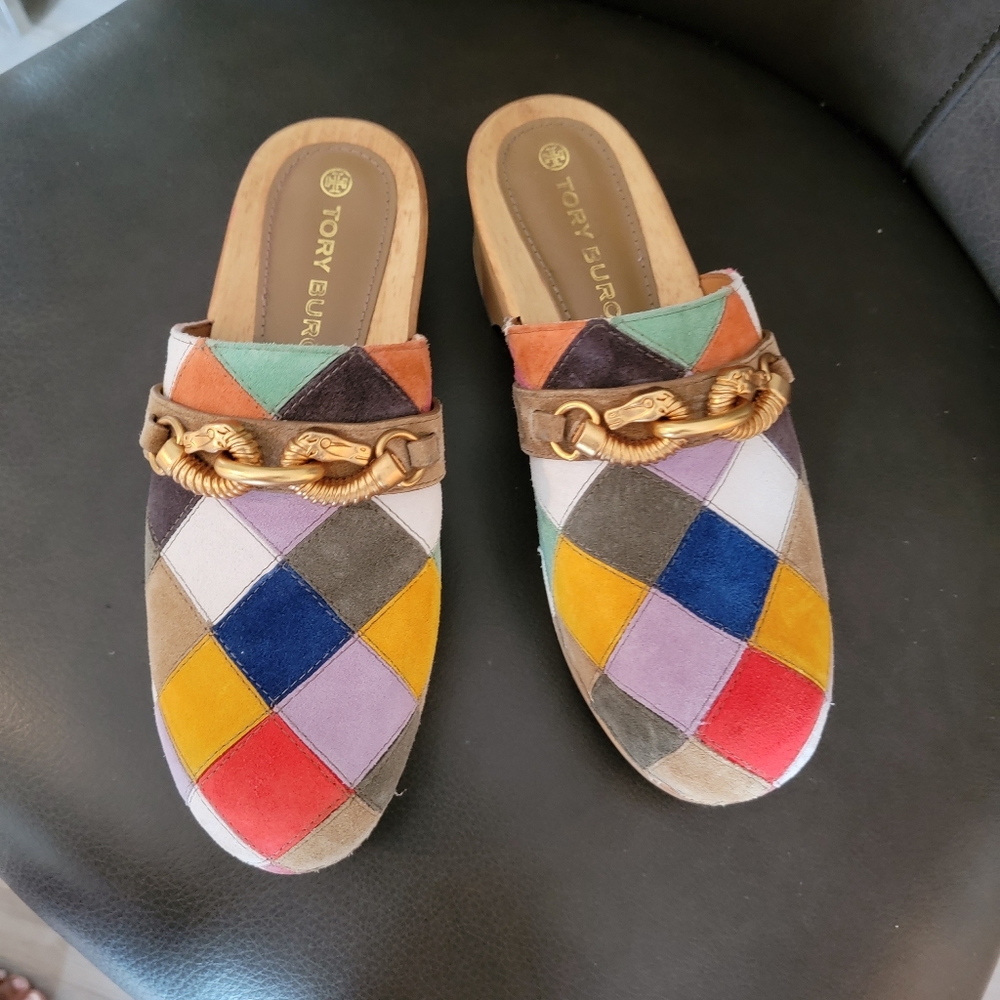 Clogs